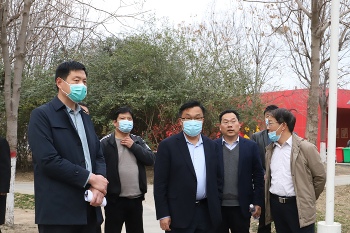县委常委、宣传部长、副县长毕道喜调研城市书房选址工作