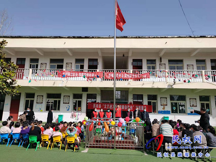 县文联开展“文艺进万家，健康你我他”  志愿服务活动