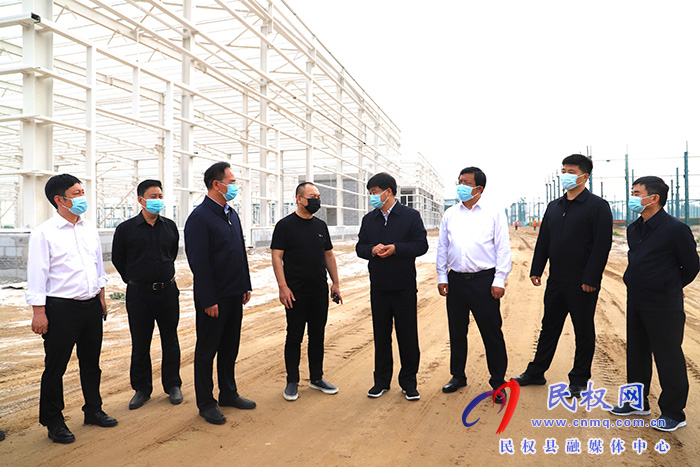 县委书记张团结调研工业重点项目建设情况