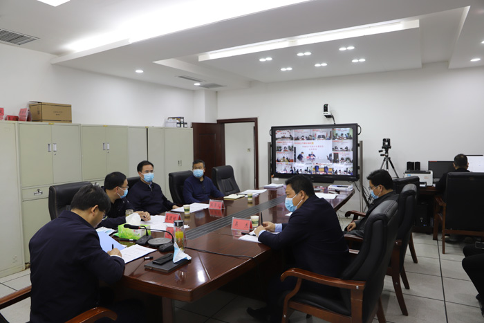 县委书记张团结参加市委“五一”期间值班值守视频调度会