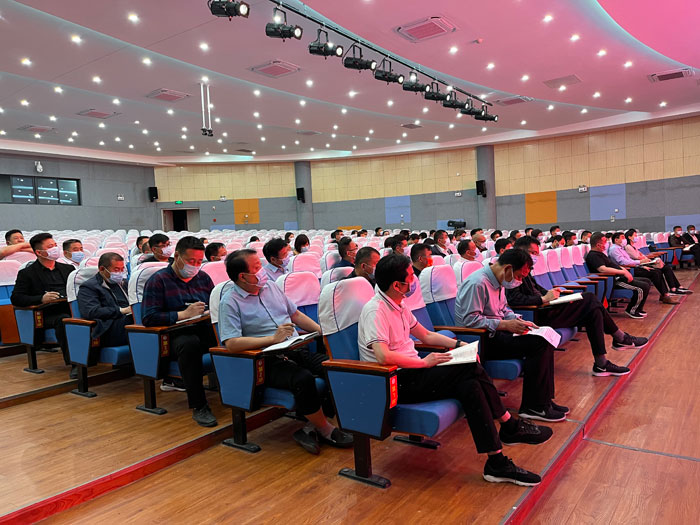 全县校园疫情防控加压推进会召开