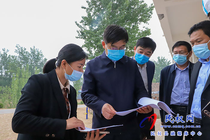 县委书记张团结调研督导疫情防控工作