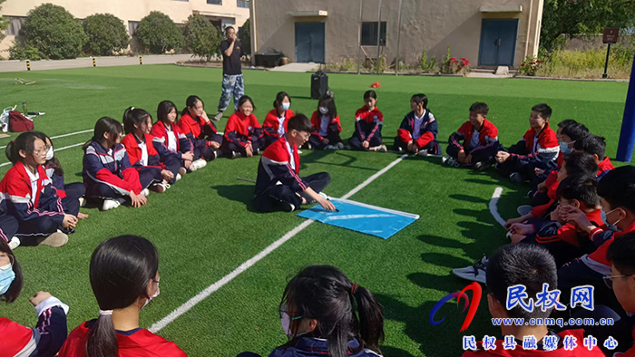 初夏万物生机勃 少年研学正当时