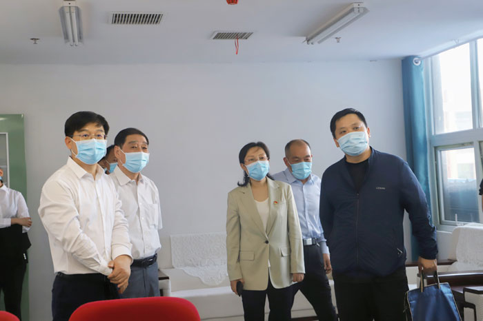 龚如心遗产拨回于华懋慈悲基金 曾被指包养吕良伟(图)