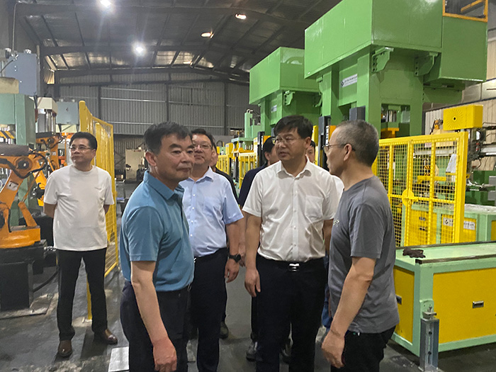 县委书记张团结率队赴浙江开展招商活动