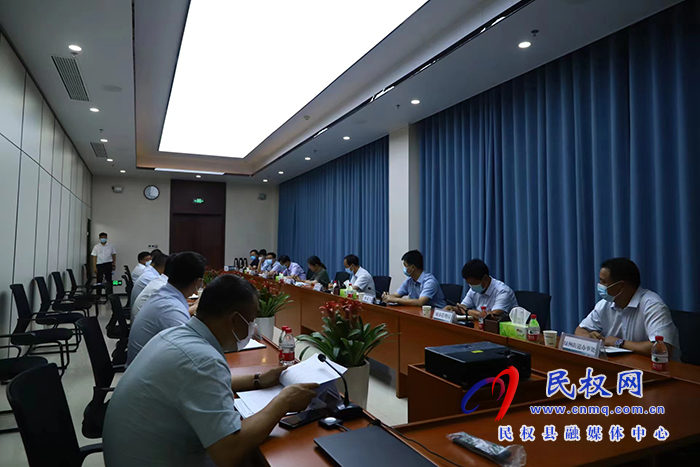 县委副书记、县长王静娴早餐会查看供电基础设施建设情况