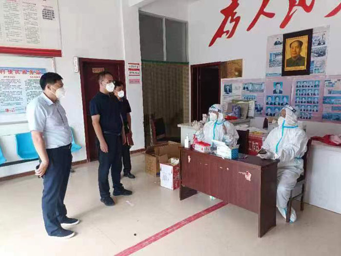县委常委、常务副县长王景义继续到北关镇督导疫情防控工作