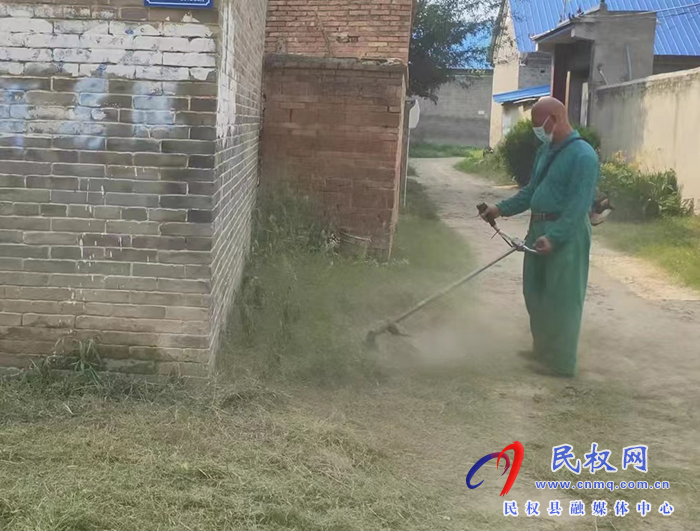 胡集乡：加强人居环境整治 助力复工复产