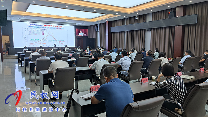 我县组织收听收看市委理论学习中心组（扩大）学习报告会（第十一期商丘大讲堂)