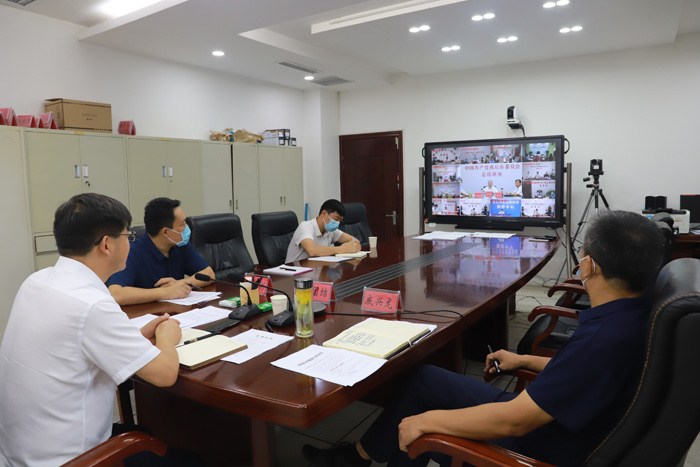 县委书记张团结参加市委疫情防控视频调度会