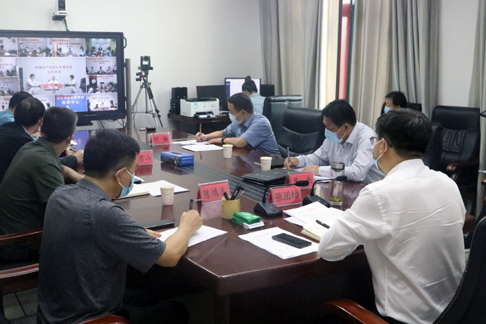 县委书记张团结参加商丘市国庆节假期视频调度会