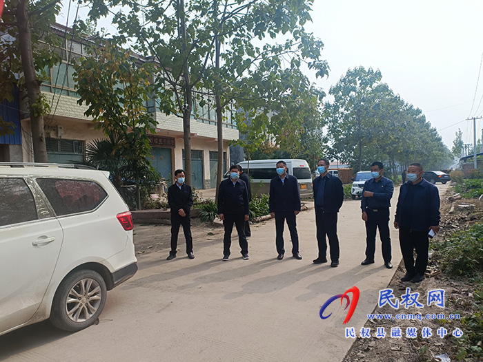 县领导王景义、贾涛继续在北关镇督导疫情防控工作