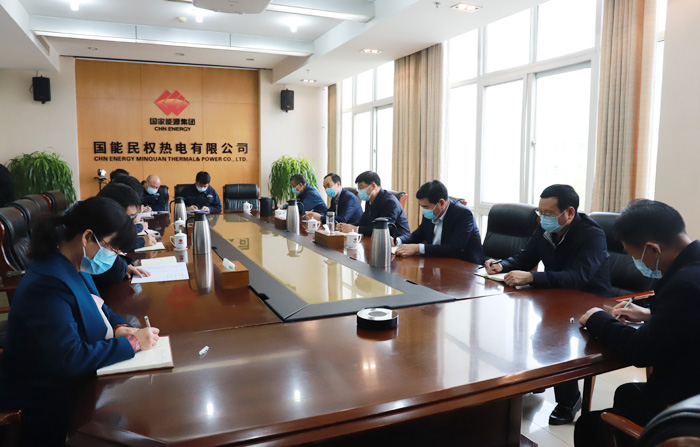 县委书记张团结深入部分企业开展“企业服务日”活动