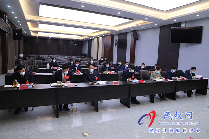 我县组织收听收看中国共产党商丘市第六届委员会第三次全体（扩大）会议暨市委经济工作 全市民营经济高质量发展会议