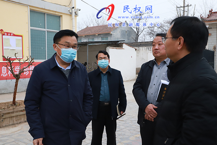 县委常委、宣传部长、副县长毕道喜查看我县2023年省重点民生实事寄宿制小学规划情况