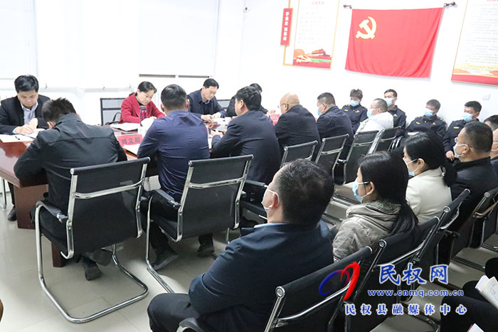 县委副书记、县长王静娴调研城市管理工作