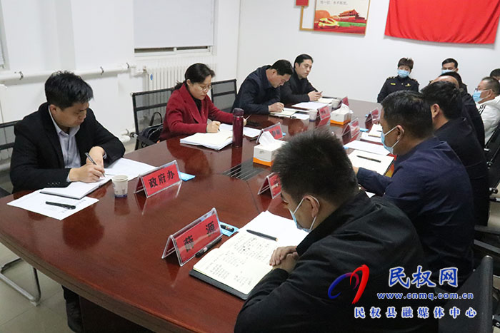 县委副书记、县长王静娴调研城市管理工作