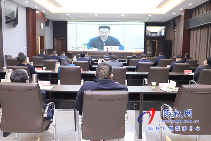 我县组织收听收看全省麦田管理暨病虫害防治工作电视电话会议 我县组织收听收看全省麦田管理暨病虫害防治工作电视电话会议