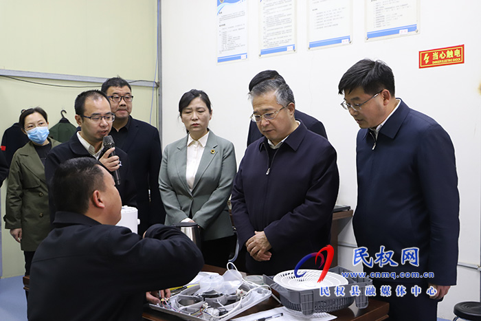 我市首批中试基地集中揭牌
