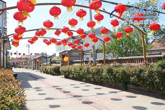 花园乡赵洪坡村：美食盛宴引客来