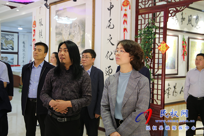 市委副书记、政法委书记吕娜到民开展巡河（湖）并调研农村文化产业发展工作