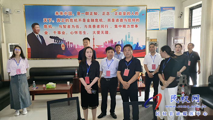 副县长朱琳巡视指导公开招聘笔试考场