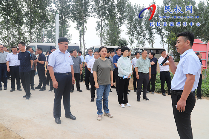 我县开展2023年度乡镇（街道）上半年重点工作观摩活动