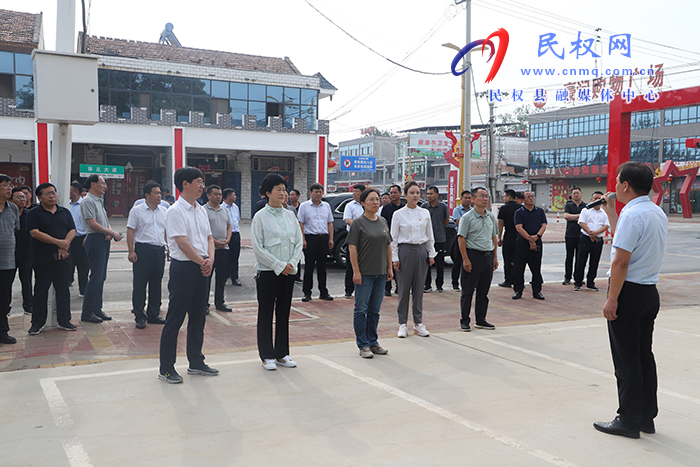 我县开展2023年度乡镇（街道）上半年重点工作观摩活动
