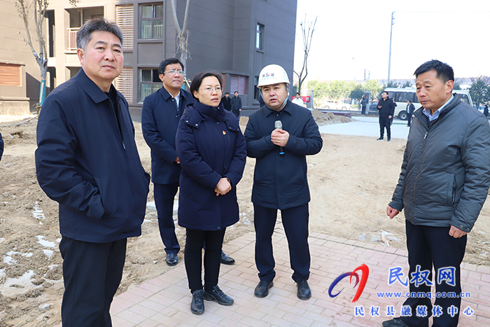 县委书记王静娴调研市政项目建设工作