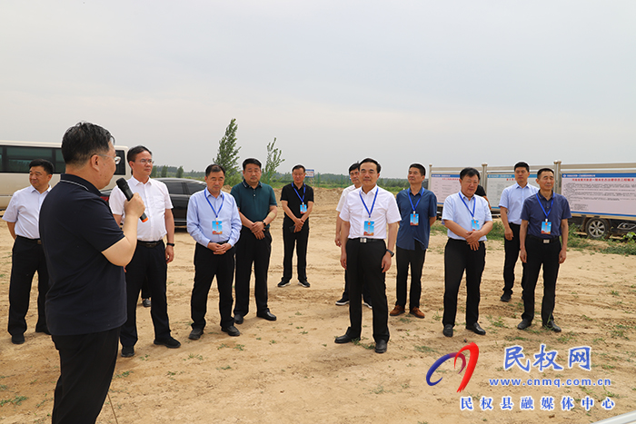 市人小大常委会副主任曹月坤到仄易远调研墟落人居情景整治战黄河故讲浑淤工做睁开情景