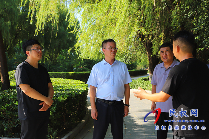 县委副书记、县长王景义调研城市管理和精神文明建设工作