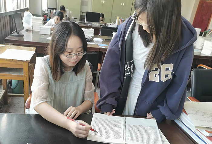 优秀教师庞慧欣
