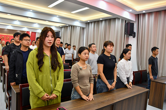 青春奋进正当时，共青团人和镇第二次代表大会胜利召开