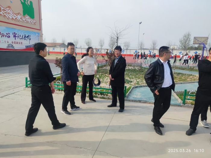 校际交流促发展  分享互鉴共提升 ——县教体局到到双塔镇中心小学开展校际交流活动