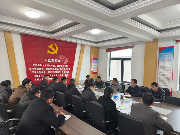 北关镇党委理论学习中心组举行2025年第三次集体学习