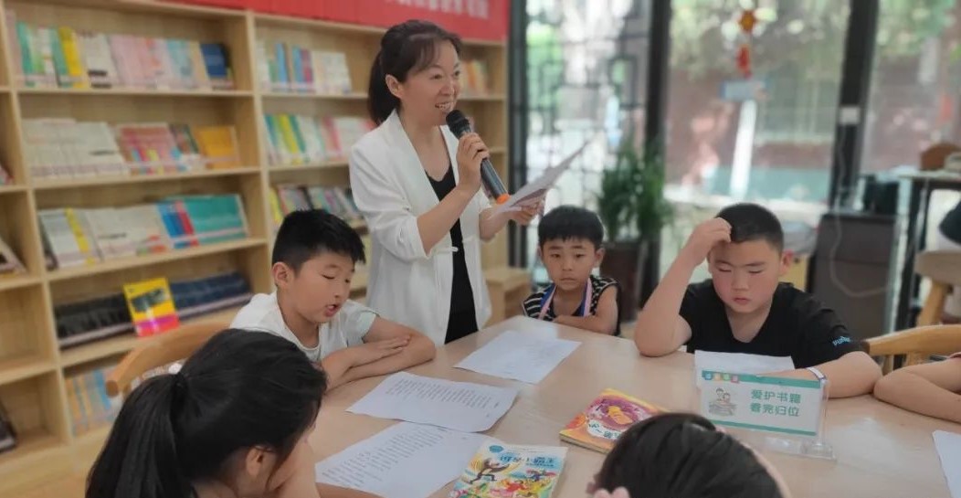 民权县图书馆举办2025年第八期“美文同诵”朗诵技巧公益讲座（总第50期）