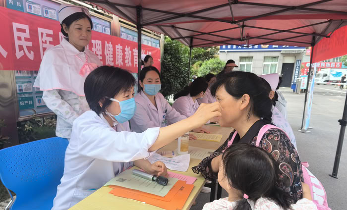 民权县卫健委“睛”彩视界“医”路行