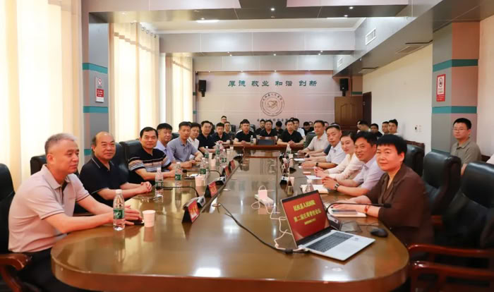 聚焦脊柱健康 助力健康民权——第二届庄周脊柱论坛在民权县人民医院盛大开幕