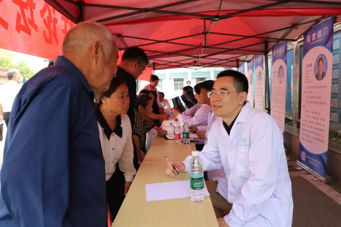 聚焦脊柱健康 助力健康民权——第二届庄周脊柱论坛在民权县人民医院盛大开幕