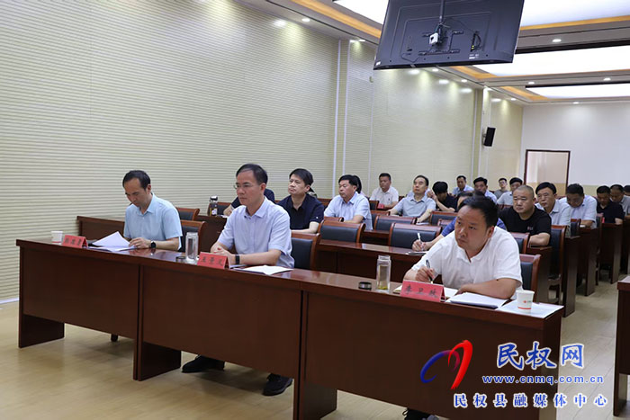 我县收听收看全省加快加力清理拖欠企业账款电视电话推进会