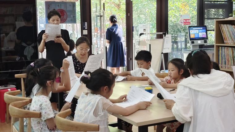 民权县图书馆举办2025年第十一期“美文同诵”朗诵技巧公益讲座（总第53期）