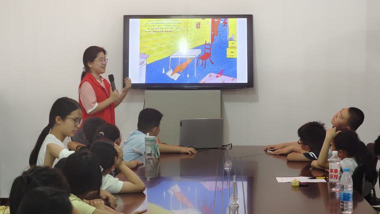 民权县图书馆举办“享阅读，让假期‘暑’于知识”主题阅读活动