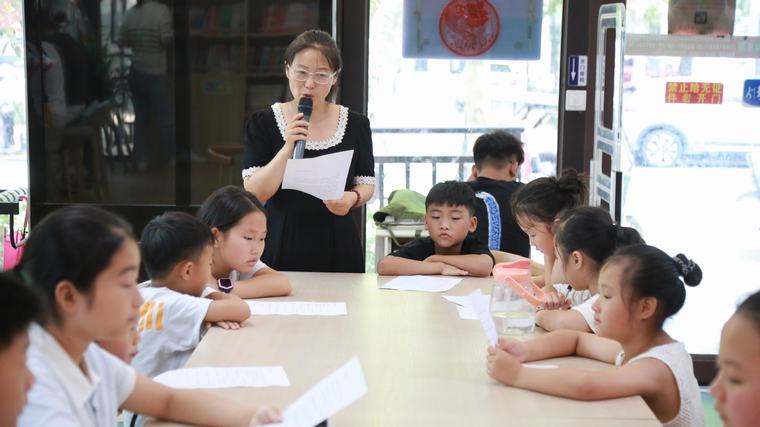 民权县图书馆举办2025年第十二期“美文同诵”朗诵技巧公益讲座（总第54期）