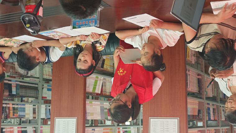 民权县图书馆举办“笔绘‘民’心，‘图’展墨香”书法培训