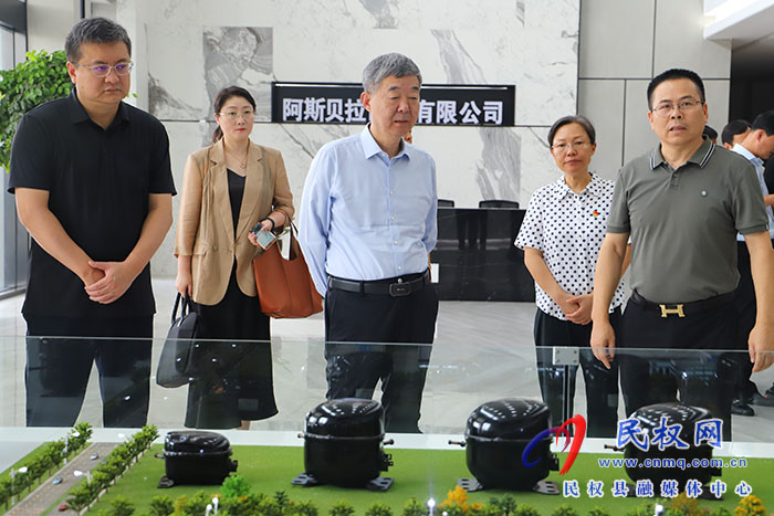 省委农办副主任、省农业农村厅党组成员、副厅长刘晓文一行到民调研开展包保服务农业重点企业活动