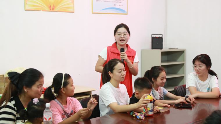 民权县图书馆举办“阅读让人生更美好”主题分享讲座