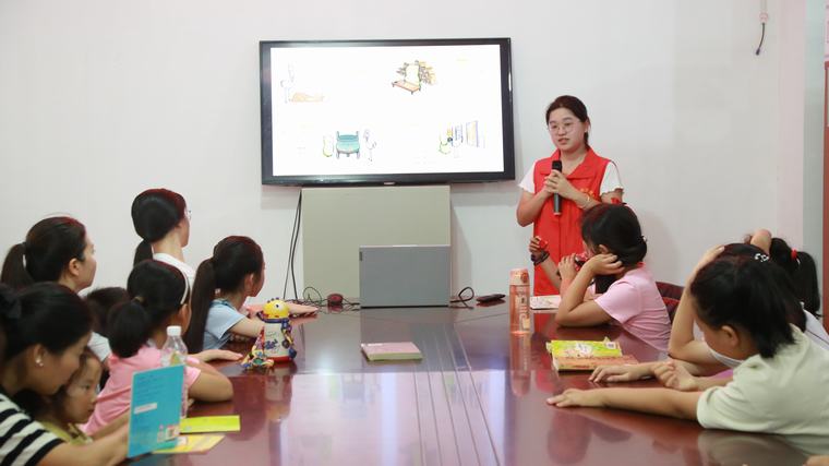 民权县图书馆举办“阅读让人生更美好”主题分享讲座