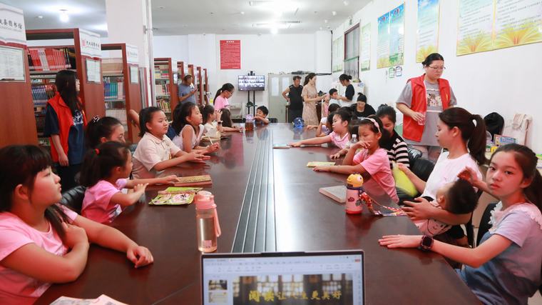民权县图书馆举办“阅读让人生更美好”主题分享讲座