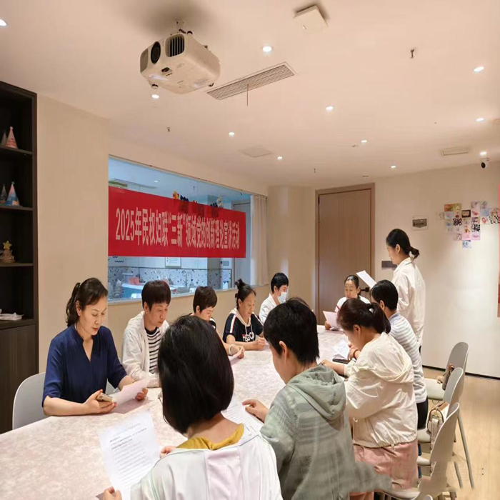习语民声丨县妇联巾帼新时代宣讲师志愿服务队开展党的创新理论宣讲活动
