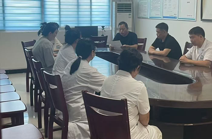 花园乡卫生院医师节致敬坚守一线白衣力量